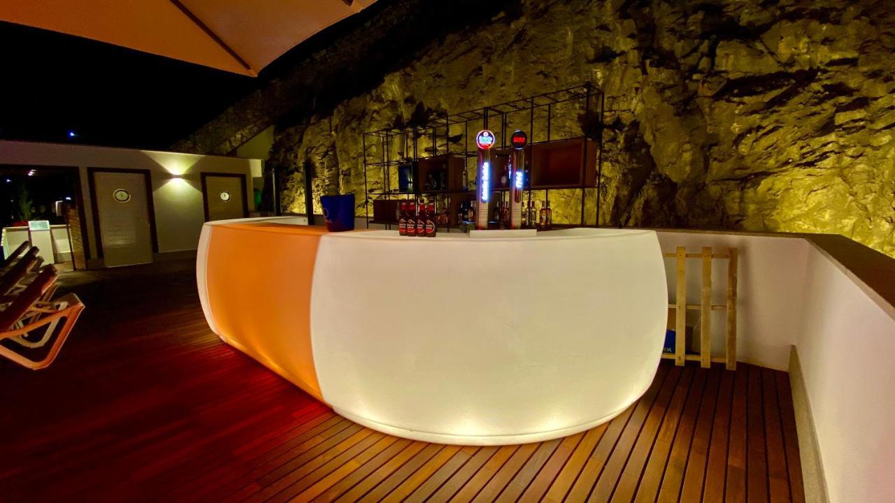 Aparthotel Harpazul Catoira Esterno foto