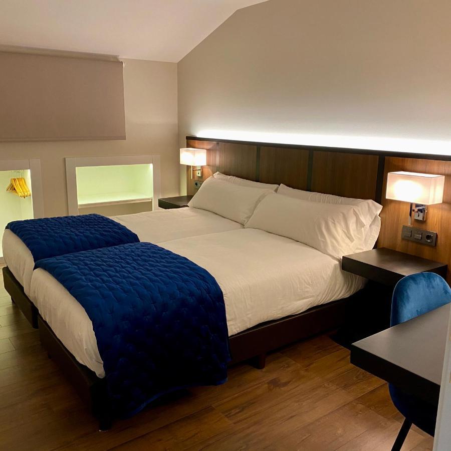 Aparthotel Harpazul Catoira Esterno foto